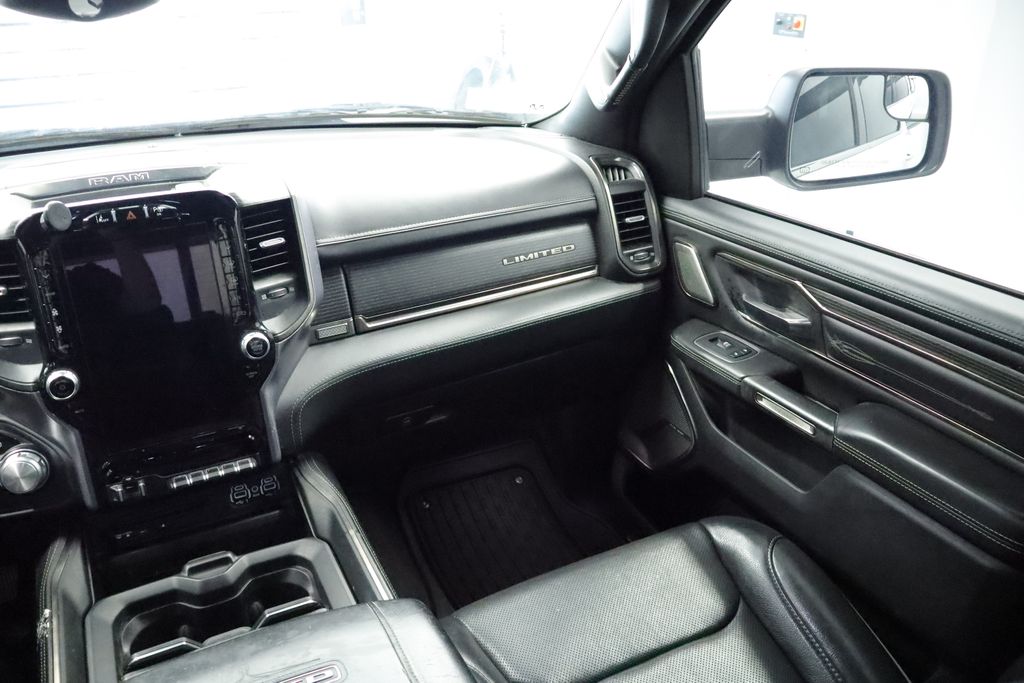 Thumbnail: 2019 RAM 1500 - 24