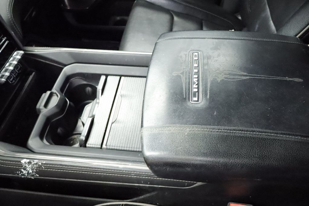 Thumbnail: 2019 RAM 1500 - 15