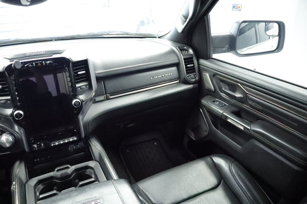 Thumbnail: 2019 RAM 1500 - 24