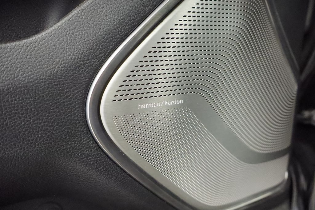 Thumbnail: 2020 RAM 1500 - 10