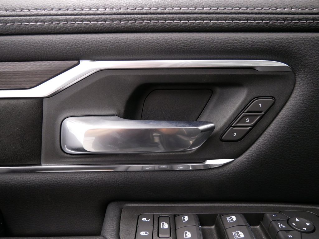 Thumbnail: 2026 RAM 1500 - 20