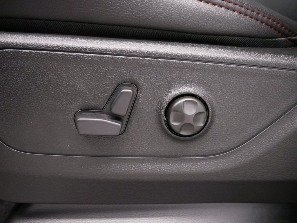 Thumbnail: 2026 RAM 1500 - 22