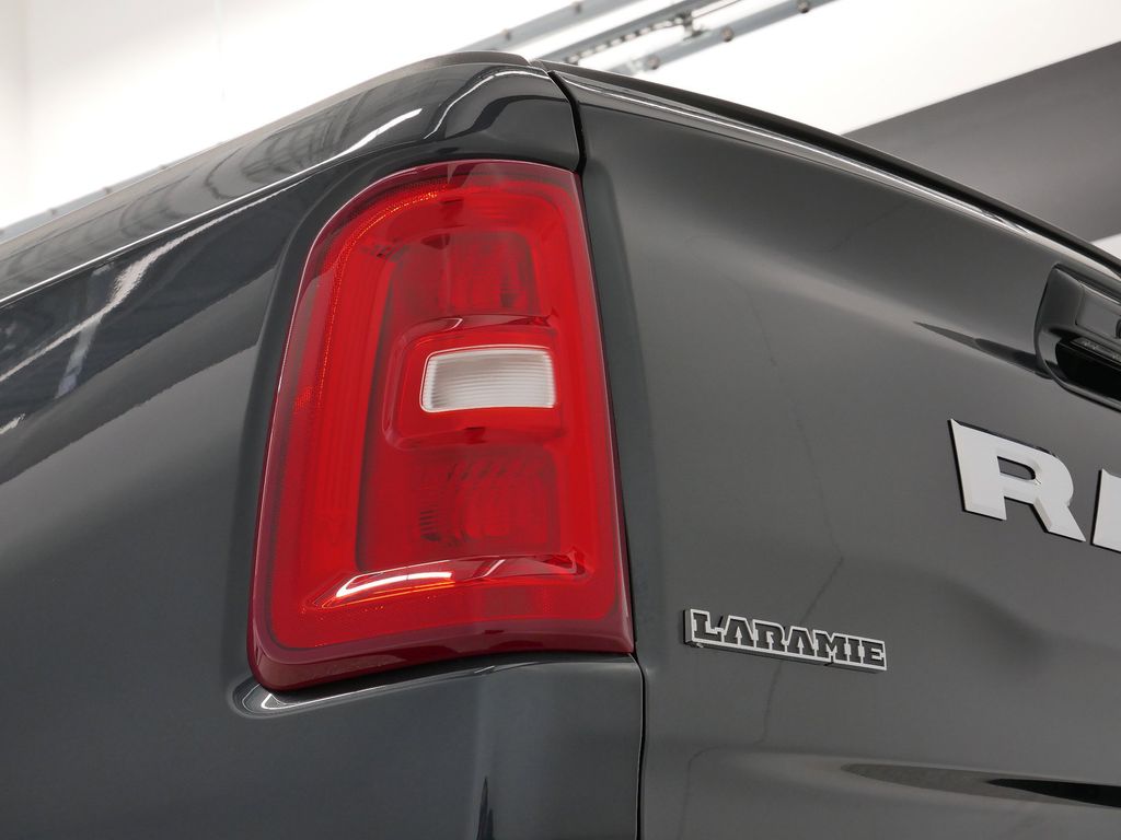 Thumbnail: 2026 RAM 1500 - 49