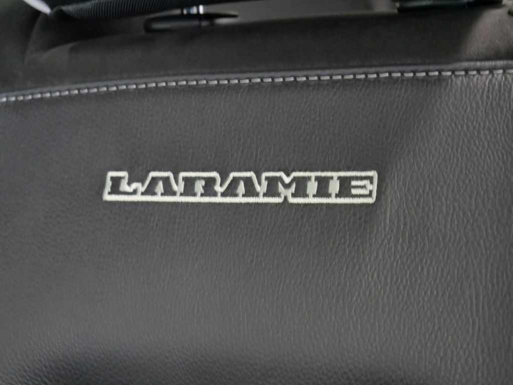 Thumbnail: 2026 RAM 1500 - 7