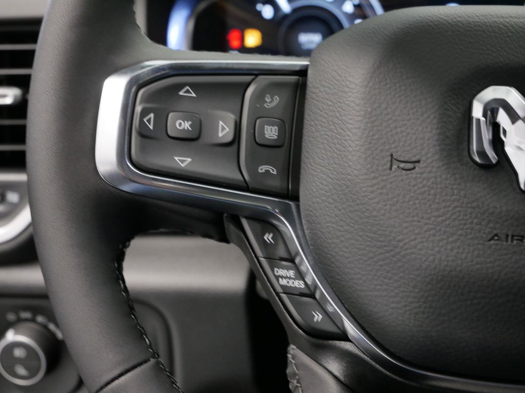 Thumbnail: 2026 RAM 1500 - 27