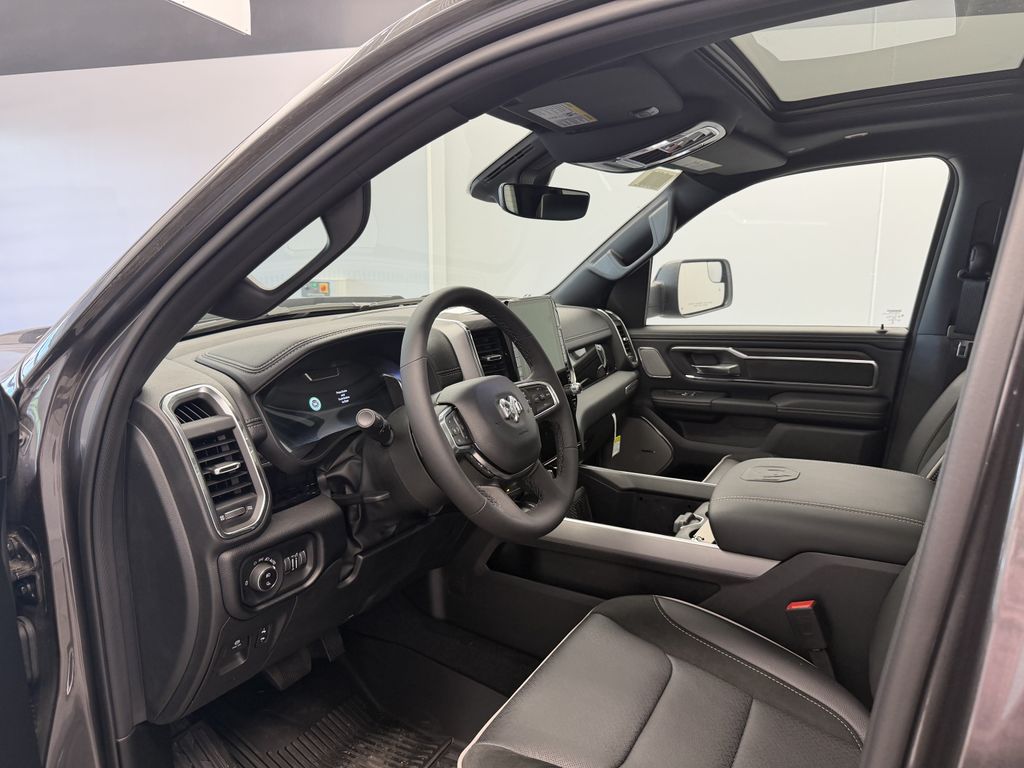 Thumbnail: 2026 RAM 1500 - 13