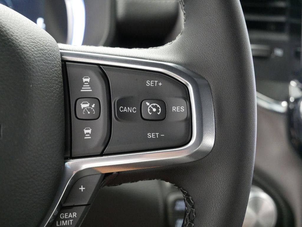 Thumbnail: 2026 RAM 1500 - 34