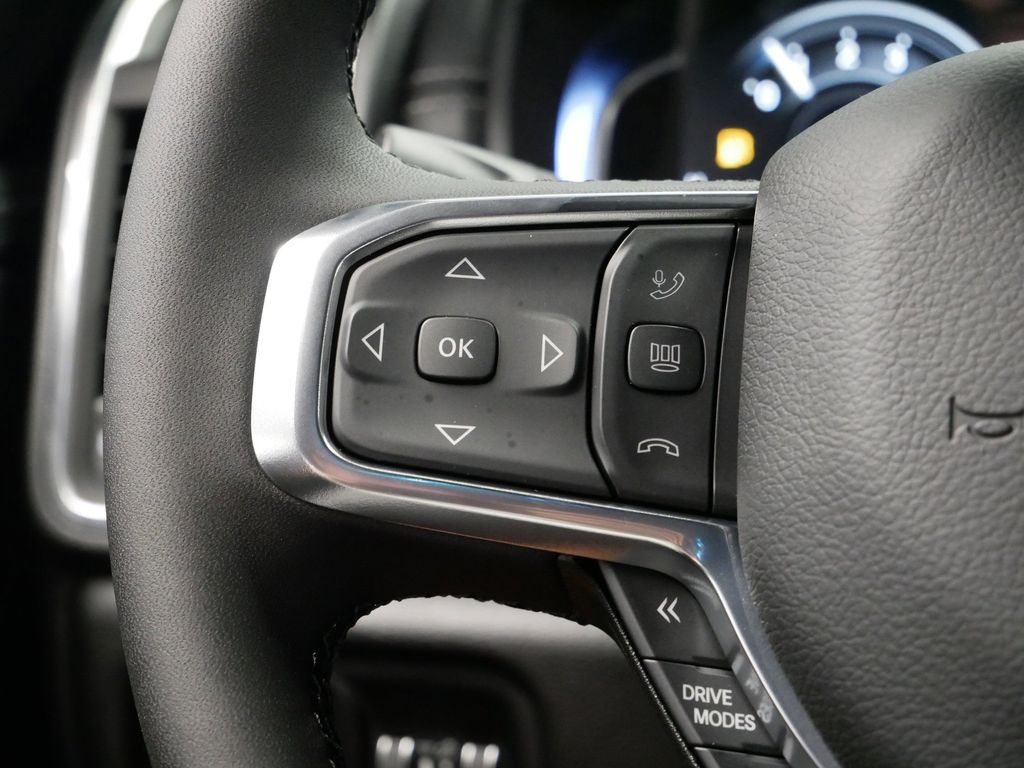 Thumbnail: 2026 RAM 1500 - 33