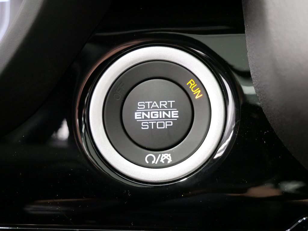 Thumbnail: 2026 RAM 1500 - 27