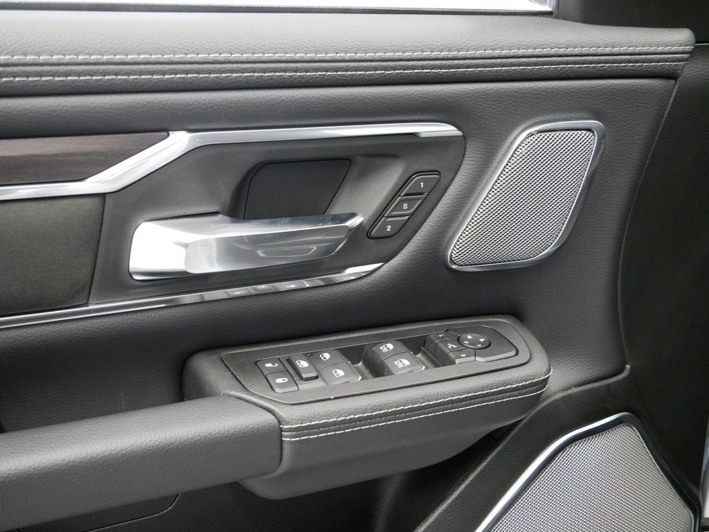 Thumbnail: 2026 RAM 1500 - 21