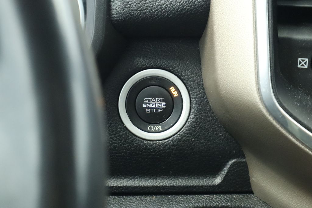 Thumbnail: 2022 RAM 1500 - 43