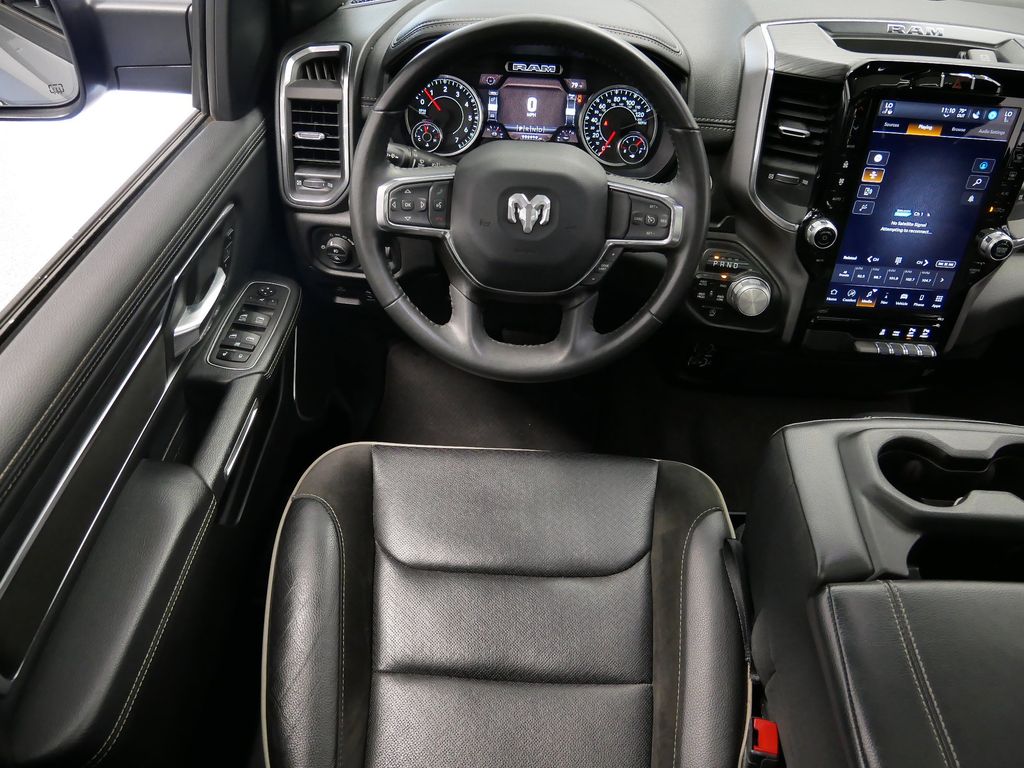 Thumbnail: 2024 RAM 1500 - 9