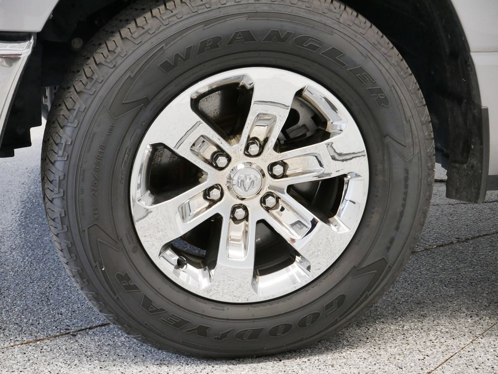 Thumbnail: 2024 RAM 1500 - 8