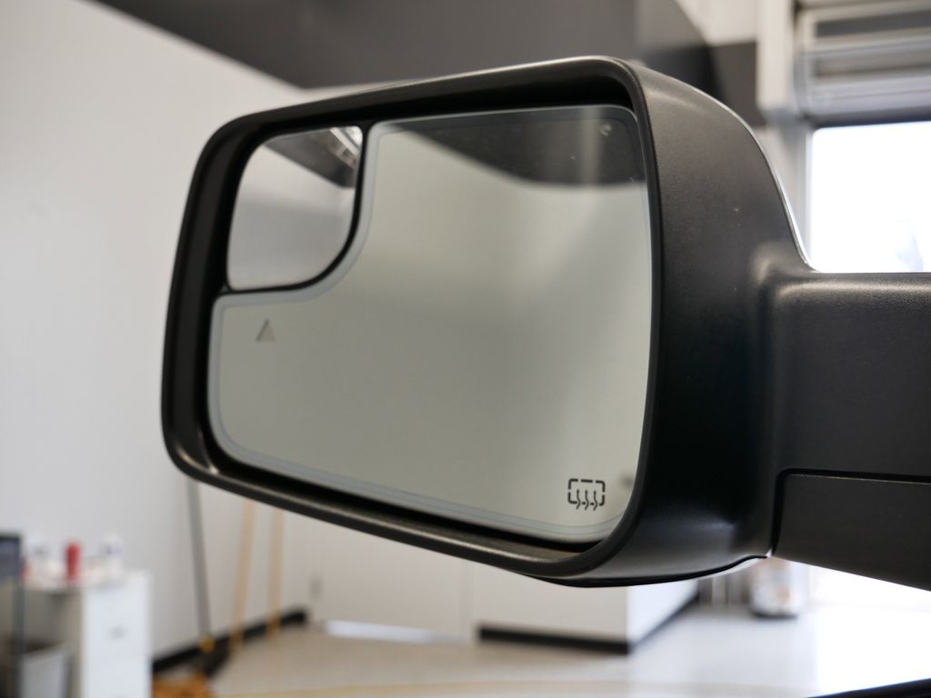 Thumbnail: 2024 RAM 1500 - 28