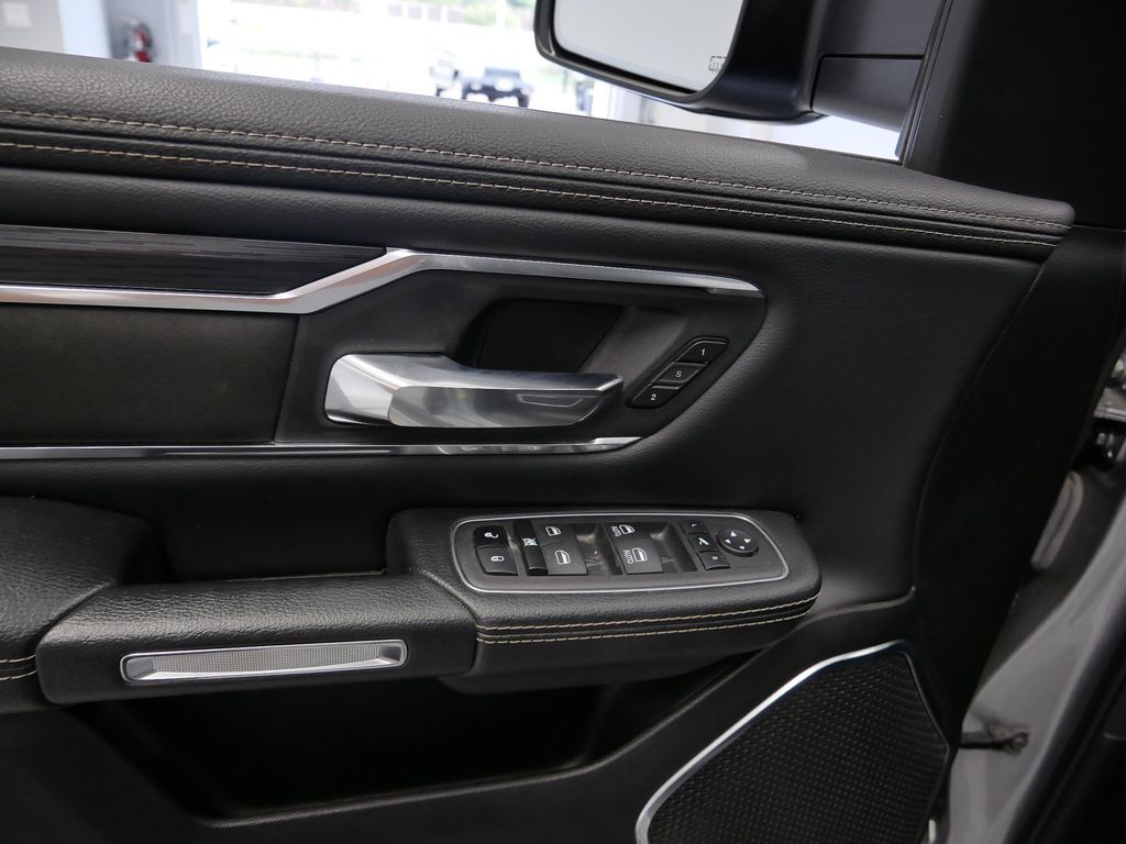 Thumbnail: 2024 RAM 1500 - 19