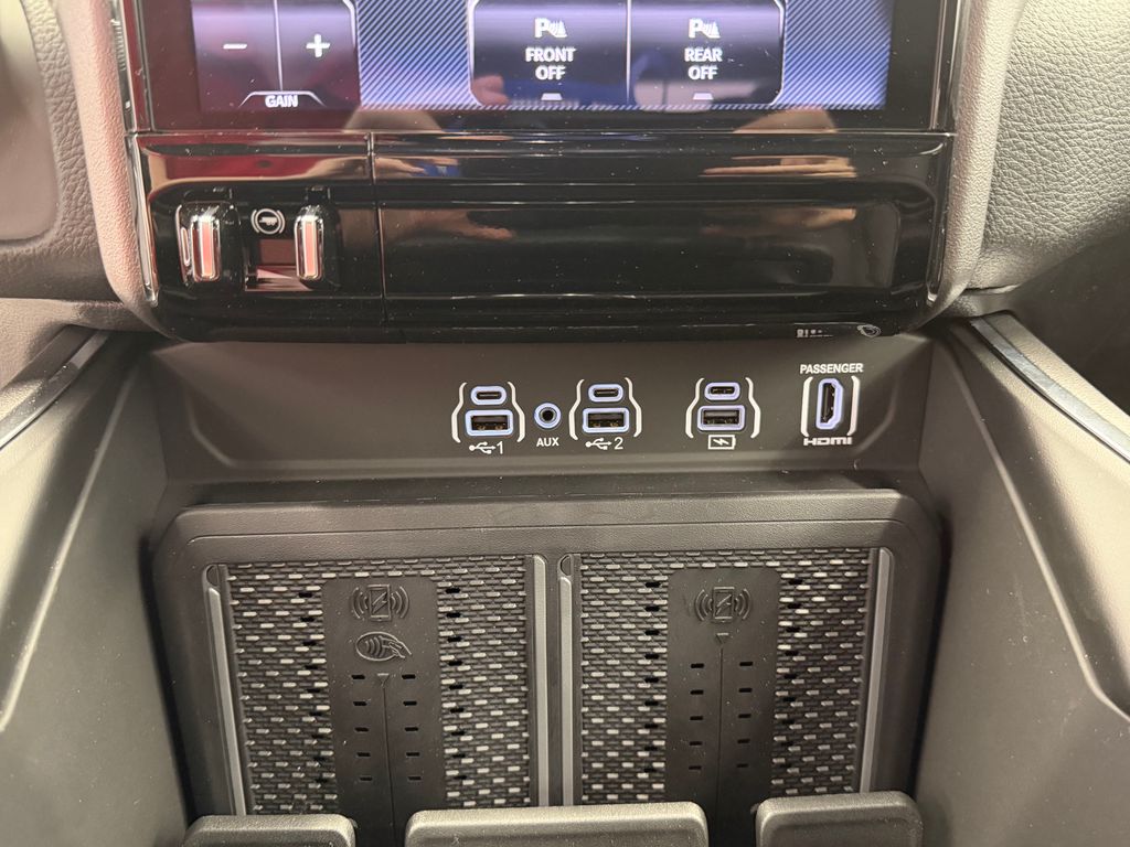 Thumbnail: 2026 RAM 1500 - 36