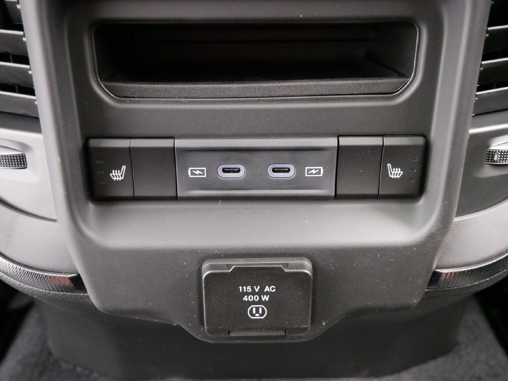 Thumbnail: 2026 RAM 1500 - 18