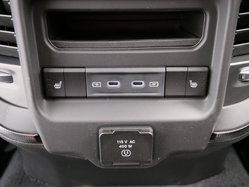 Thumbnail: 2026 RAM 1500 - 18