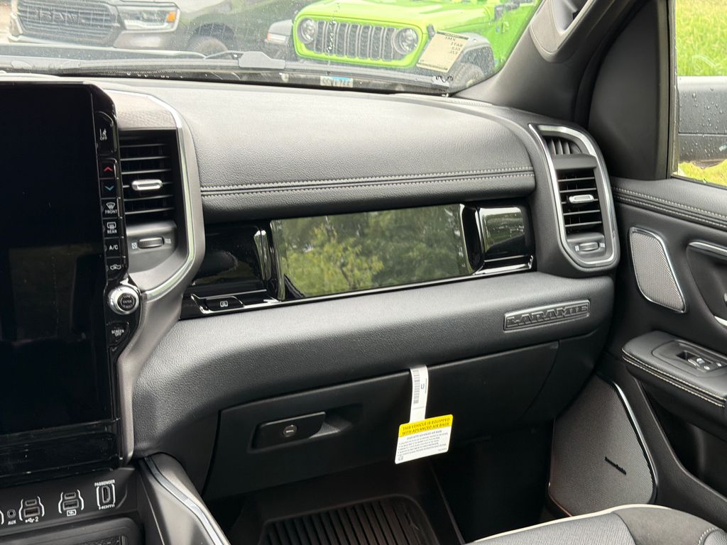 Thumbnail: 2026 RAM 1500 - 21