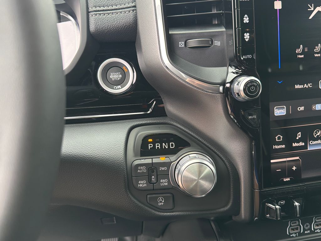 Thumbnail: 2026 RAM 1500 - 28