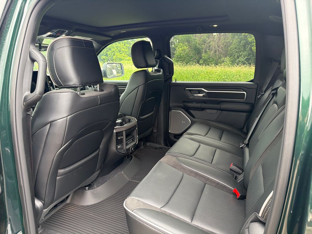 Thumbnail: 2026 RAM 1500 - 9