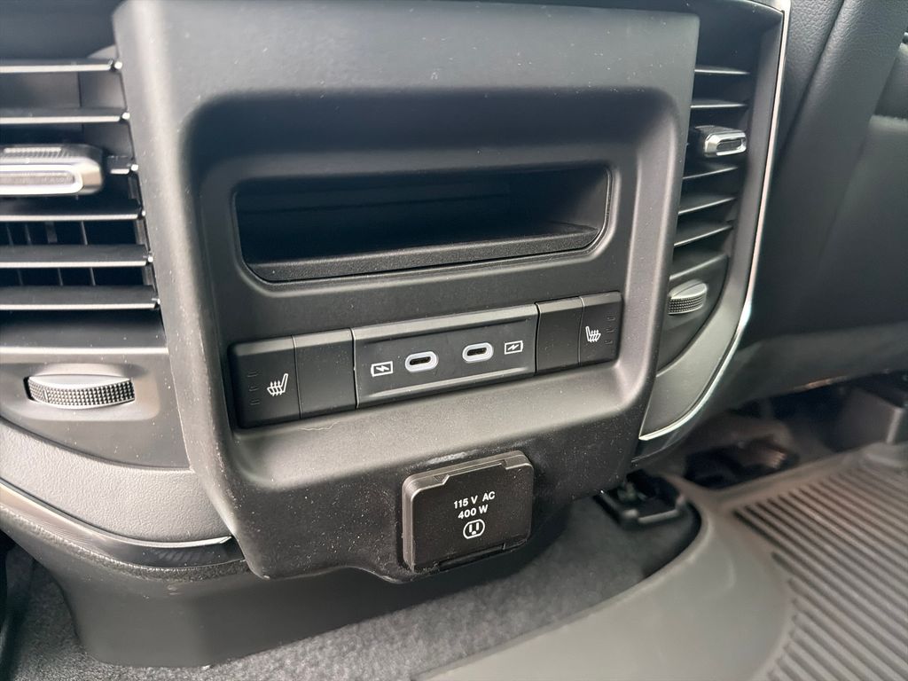 Thumbnail: 2026 RAM 1500 - 20