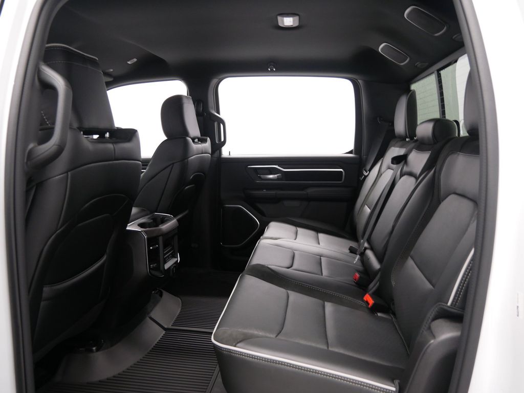 Thumbnail: 2026 RAM 1500 - 10