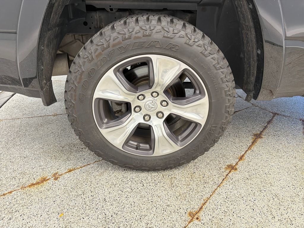 Thumbnail: 2019 RAM 1500 - 25