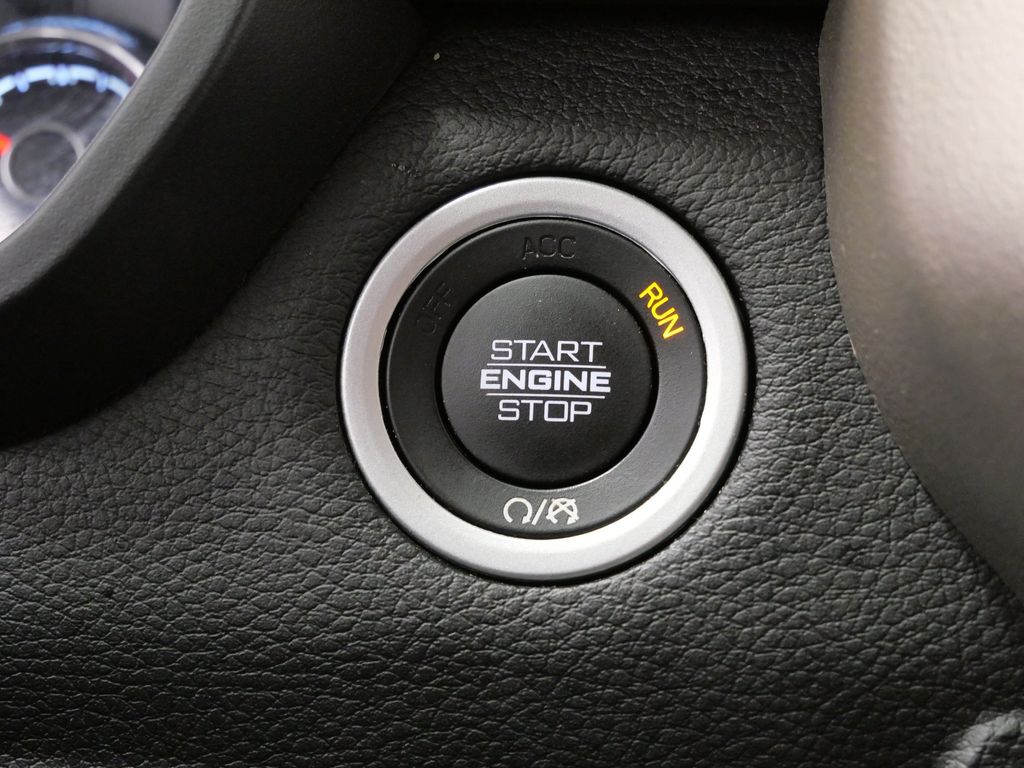 Thumbnail: 2019 RAM 1500 - 24