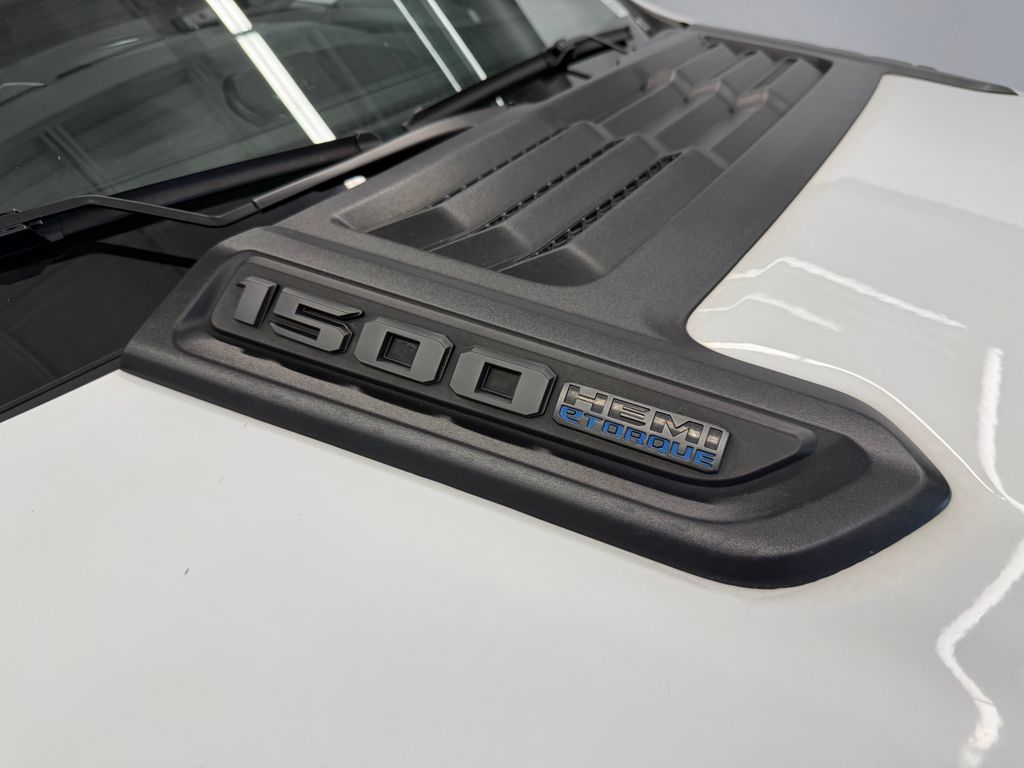 Thumbnail: 2023 RAM 1500 - 21