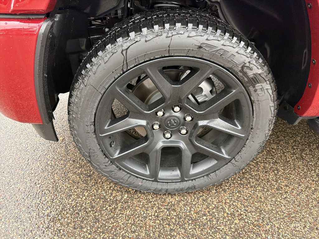 Thumbnail: 2026 RAM 1500 - 8