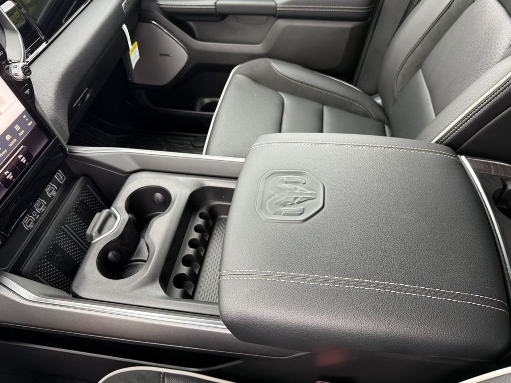 Thumbnail: 2026 RAM 1500 - 36