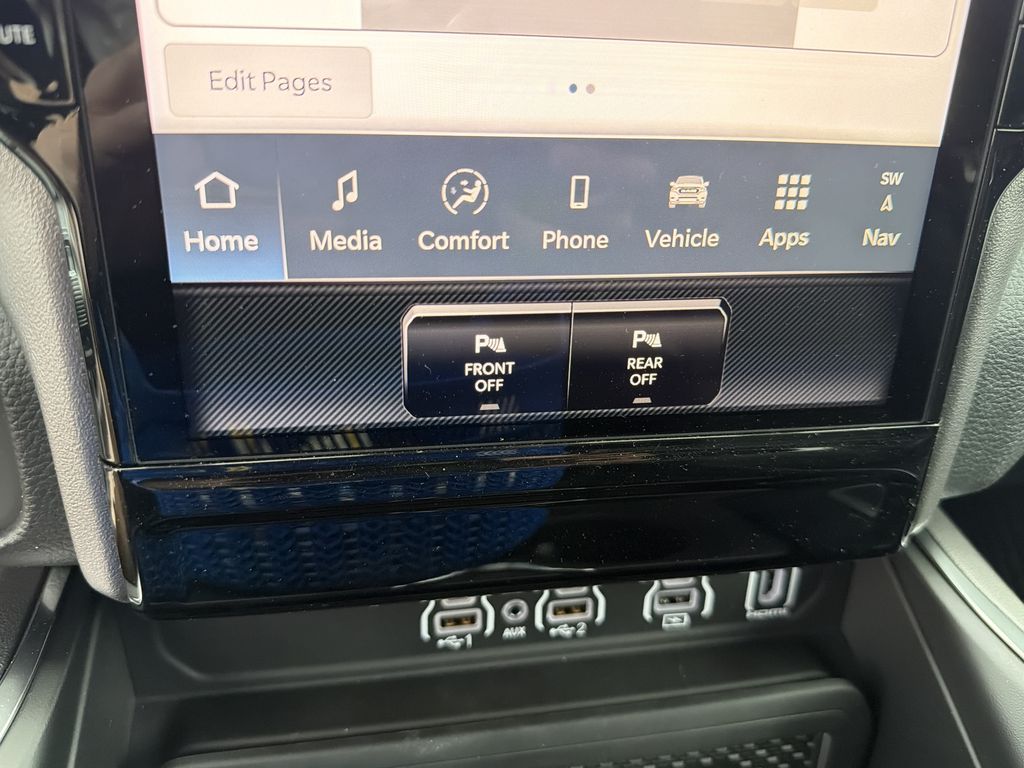 Thumbnail: 2026 RAM 1500 - 35