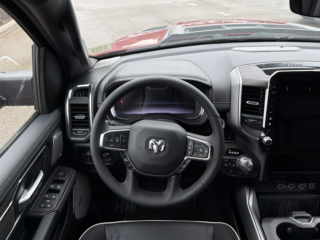 Thumbnail: 2026 RAM 1500 - 9
