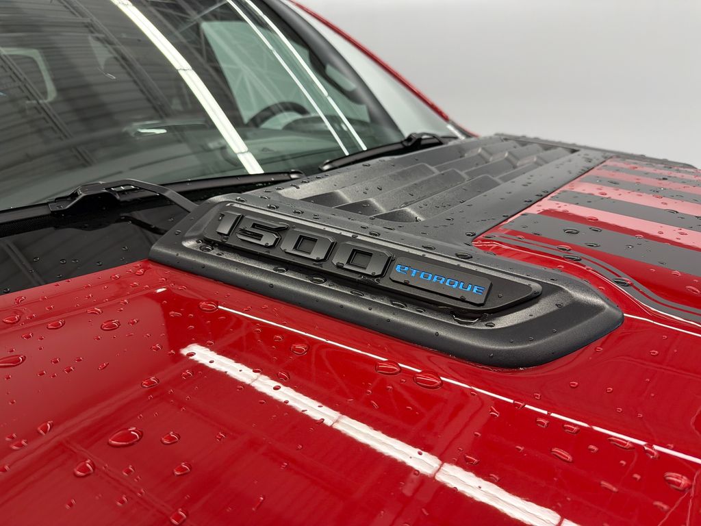 Thumbnail: 2026 RAM 1500 - 5