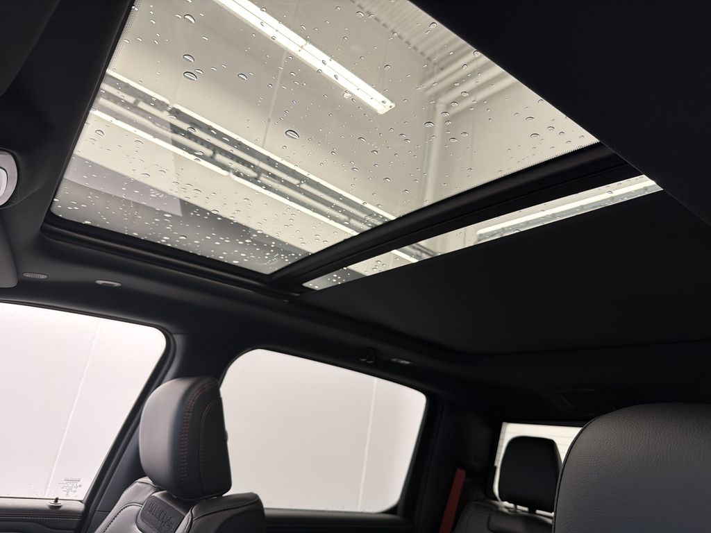 Thumbnail: 2026 RAM 1500 - 40