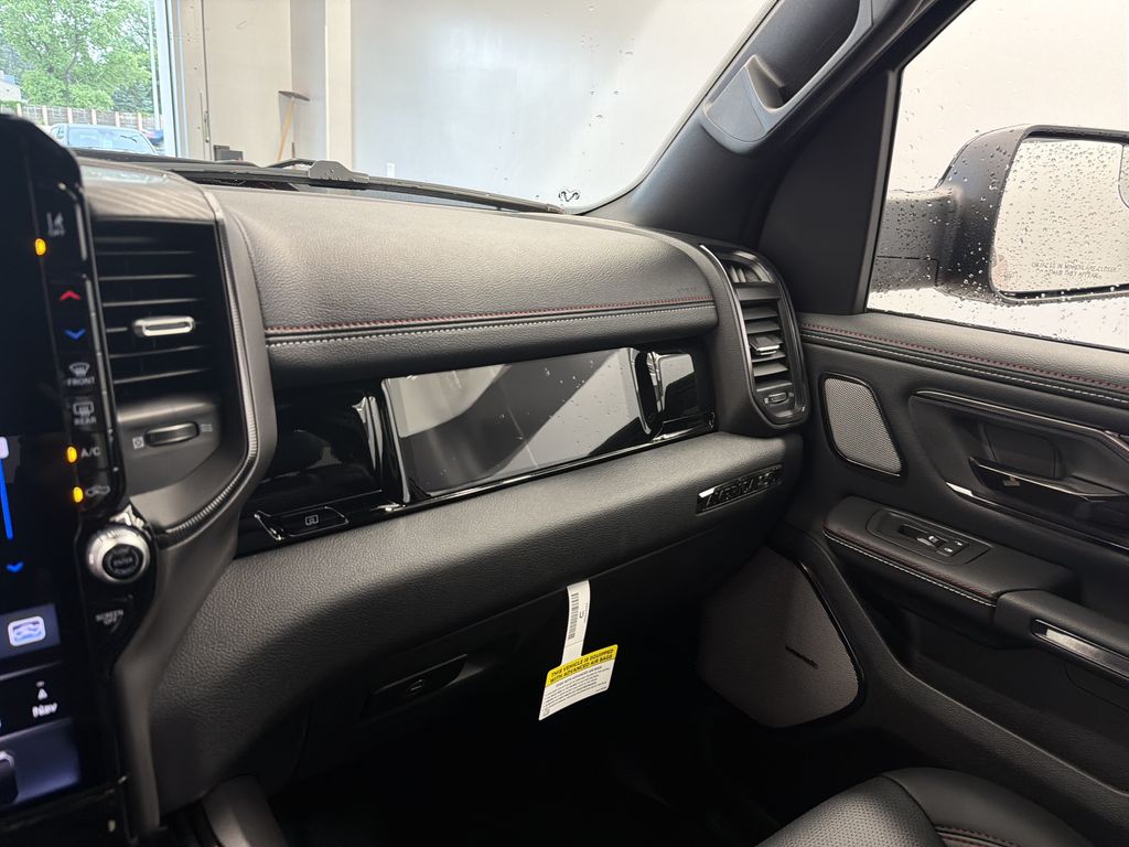 Thumbnail: 2026 RAM 1500 - 37