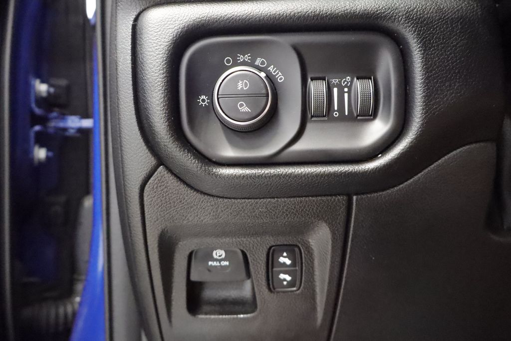 Thumbnail: 2019 RAM 1500 - 22