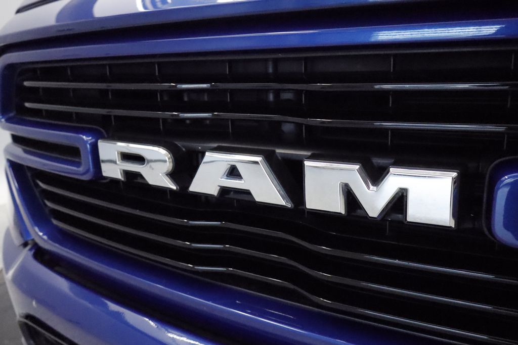 Thumbnail: 2019 RAM 1500 - 13