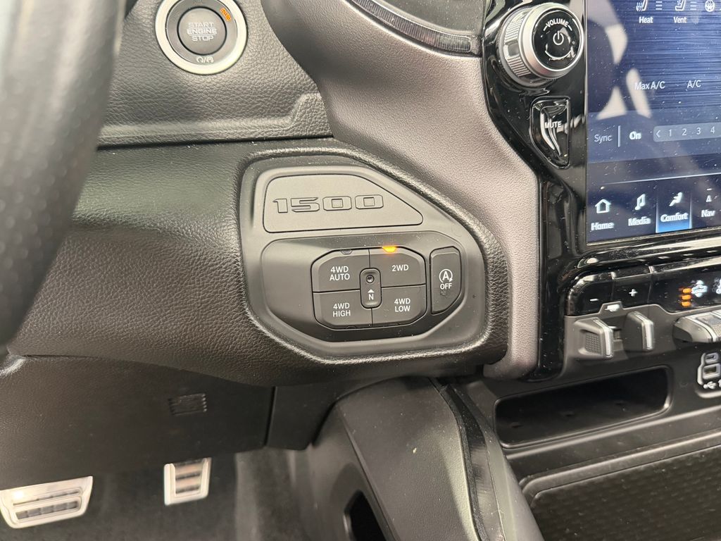 Thumbnail: 2023 RAM 1500 - 36