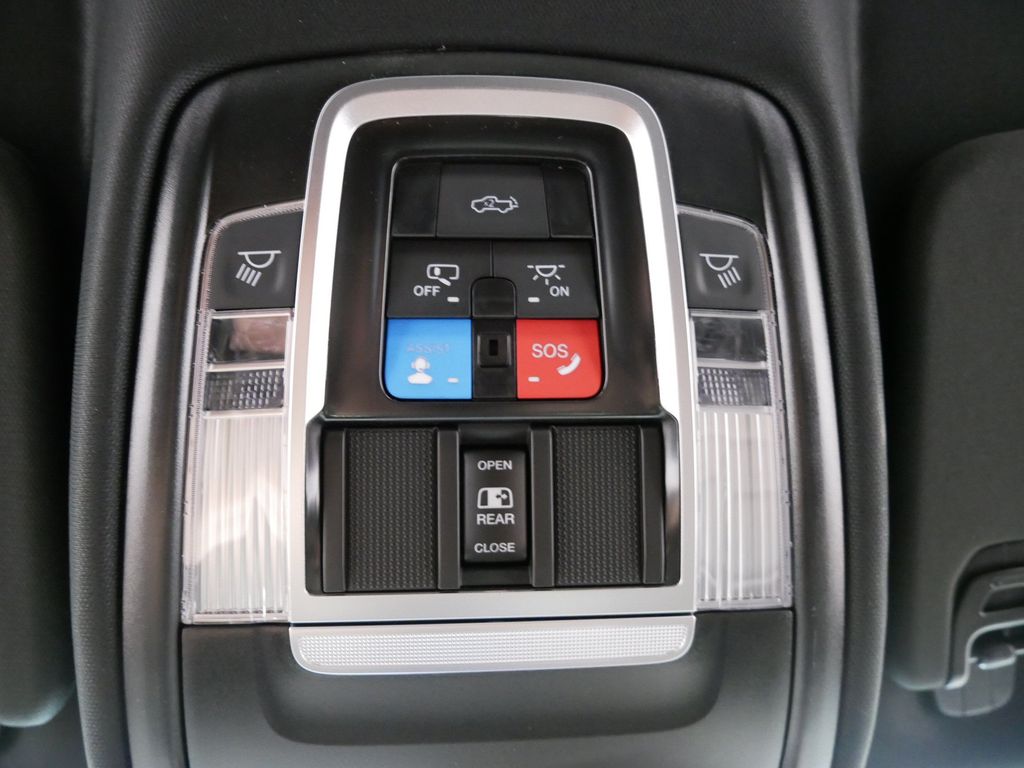 Thumbnail: 2026 RAM 1500 - 27