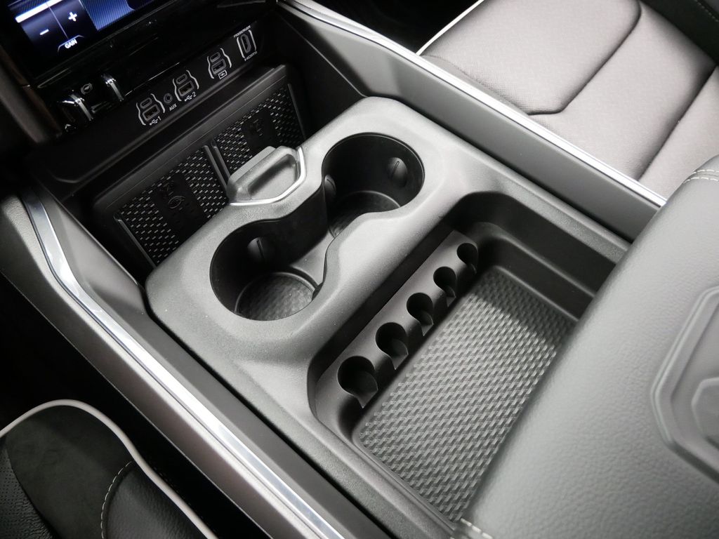Thumbnail: 2026 RAM 1500 - 12