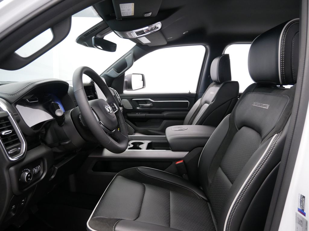 Thumbnail: 2026 RAM 1500 - 9