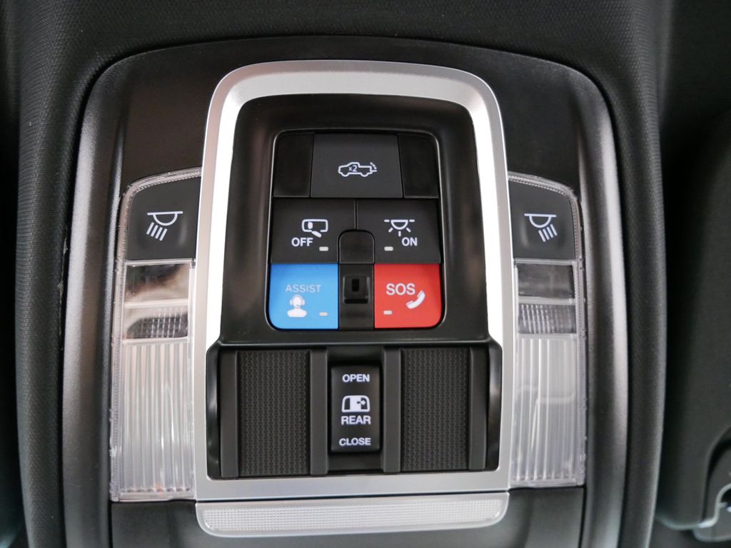 Thumbnail: 2026 RAM 1500 - 26