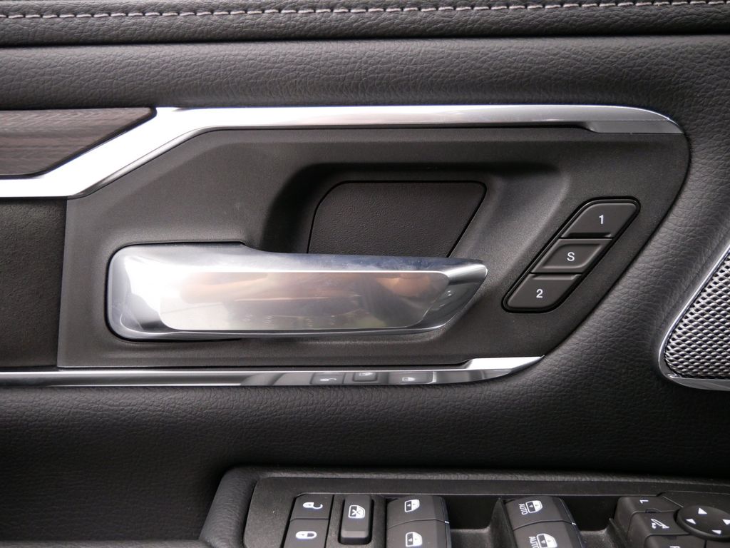 Thumbnail: 2026 RAM 1500 - 20