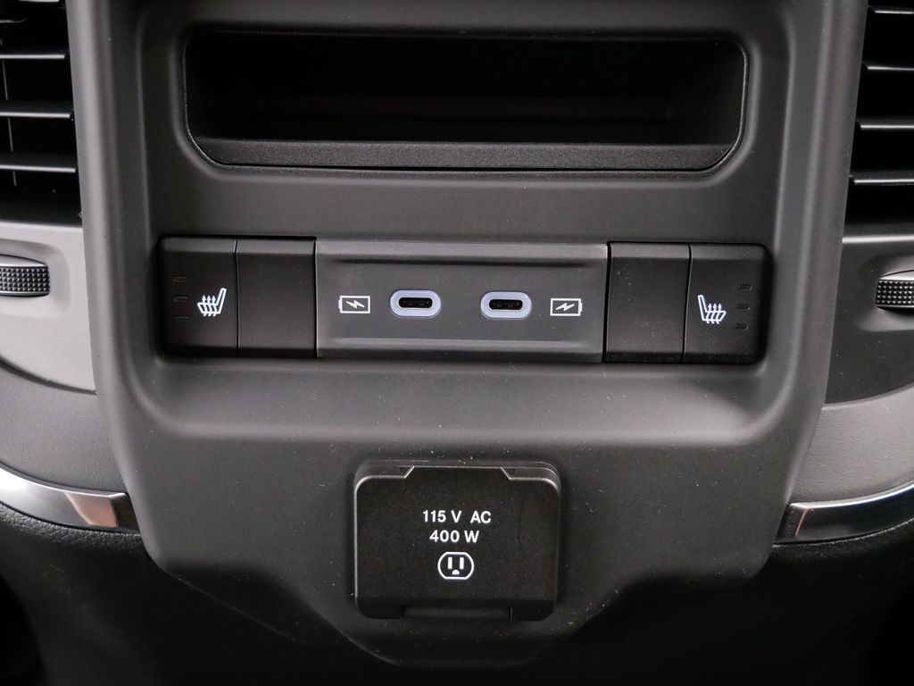 Thumbnail: 2026 RAM 1500 - 18