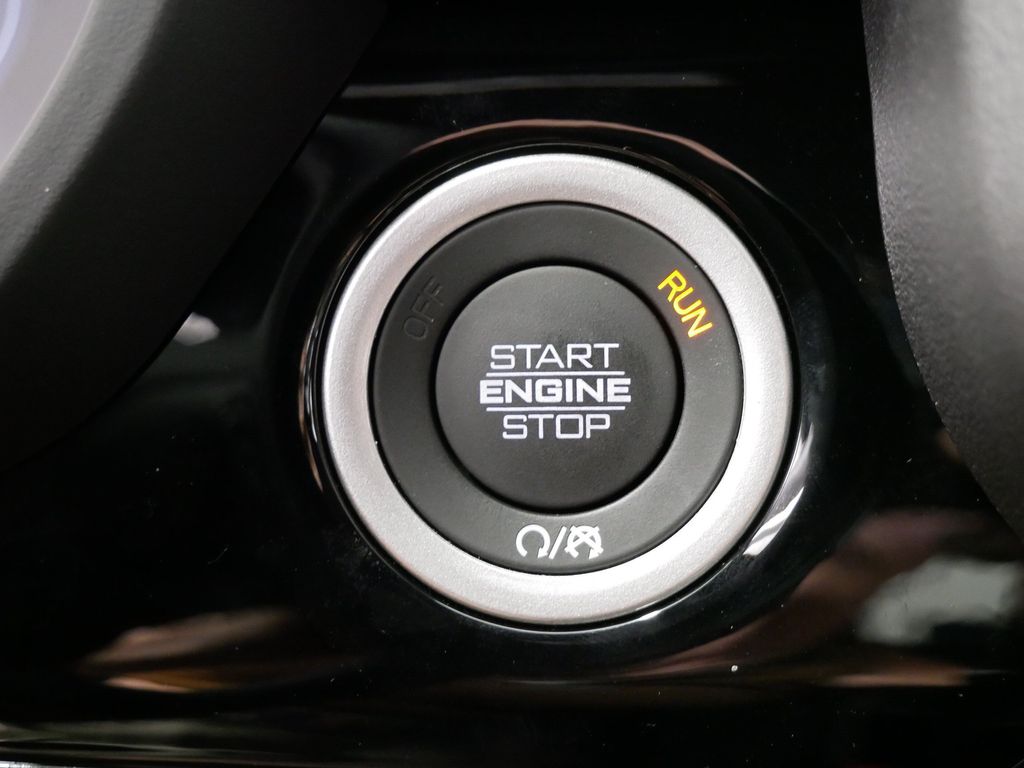 Thumbnail: 2026 RAM 1500 - 27