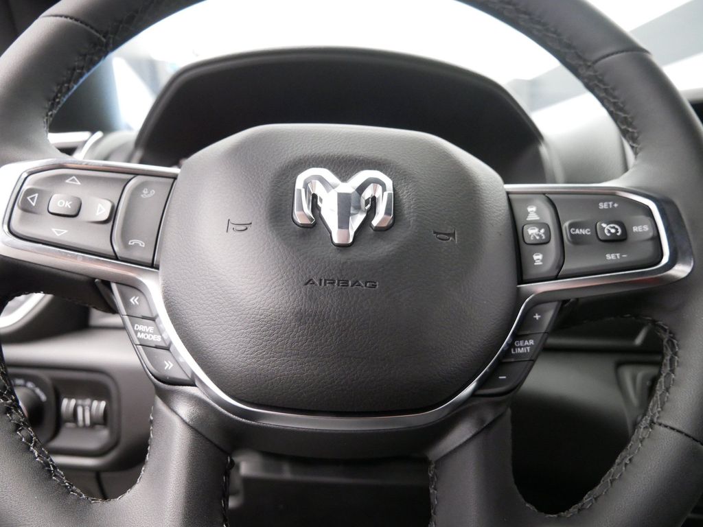 Thumbnail: 2026 RAM 1500 - 22