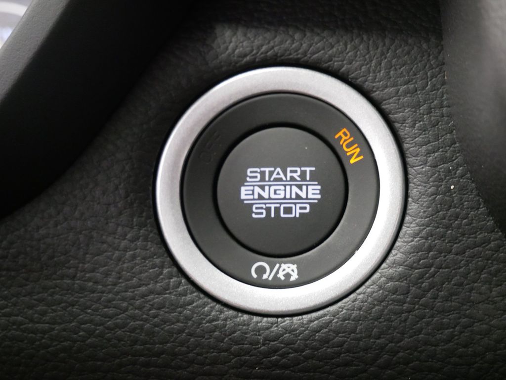 Thumbnail: 2026 RAM 1500 - 27