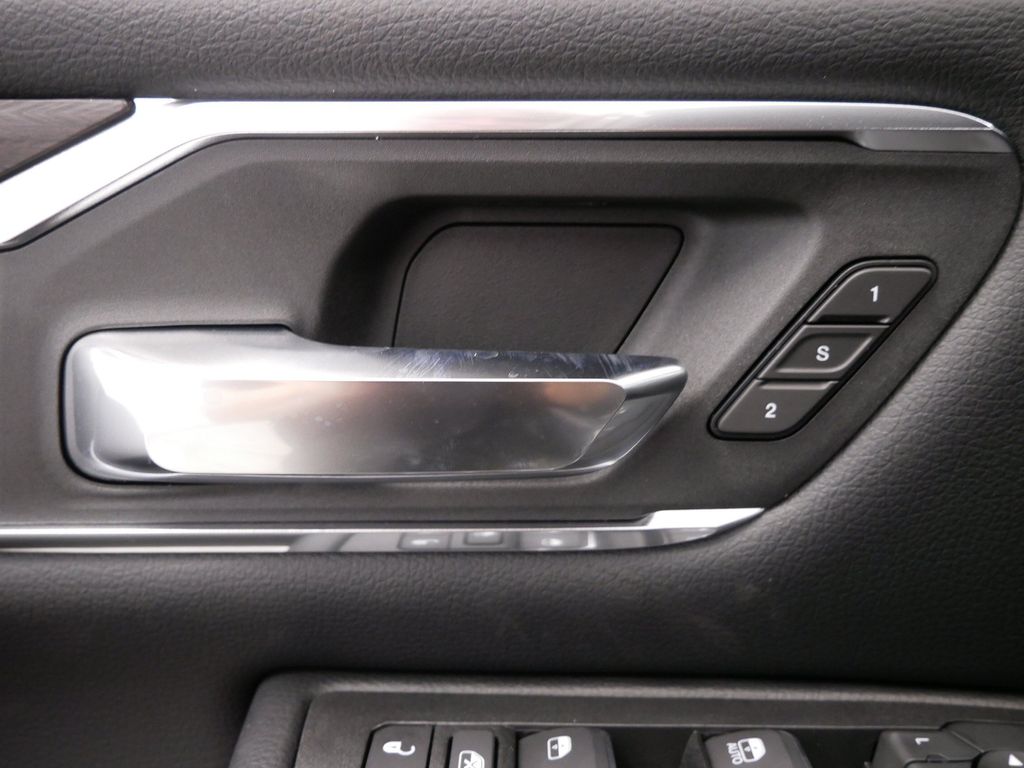 Thumbnail: 2026 RAM 1500 - 20